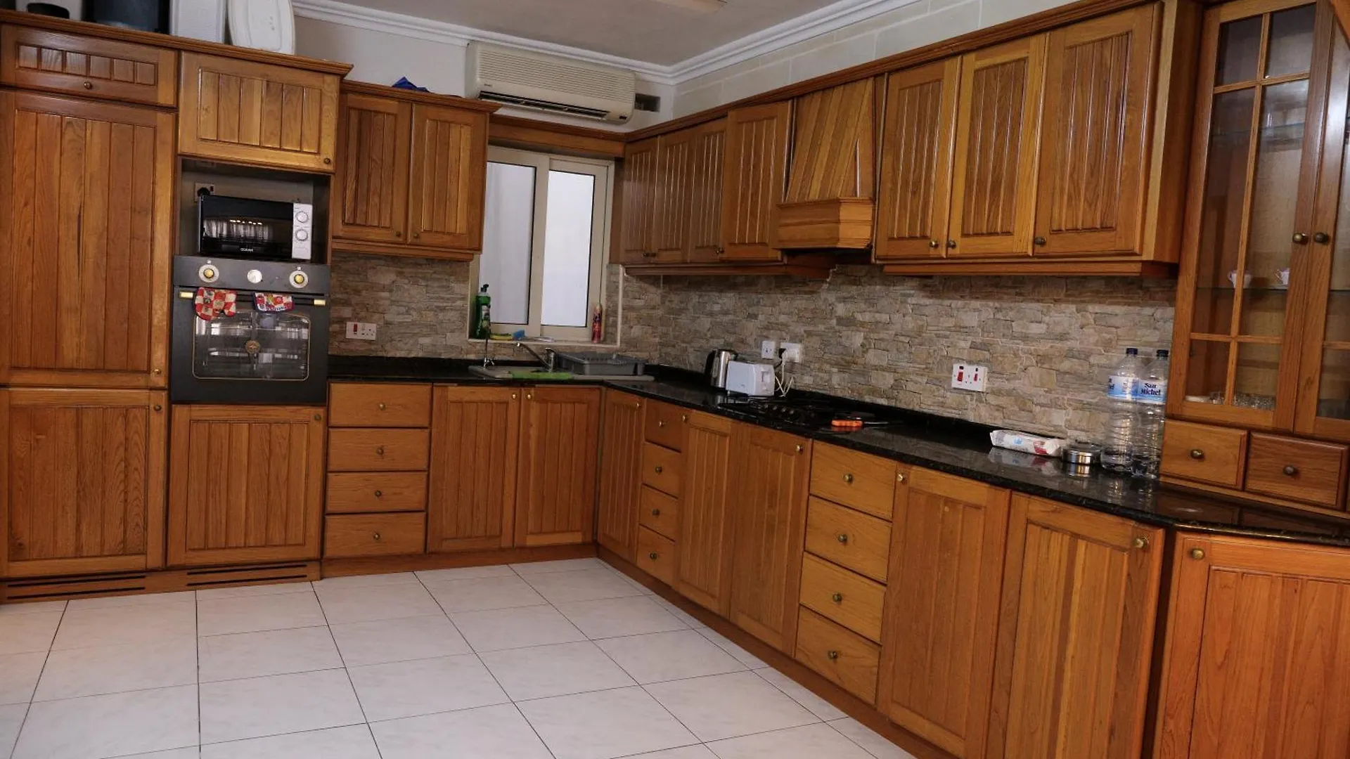 St Julians Balutta Bay Huge Flat! -2Min From Seafront Daire Saint Julian's