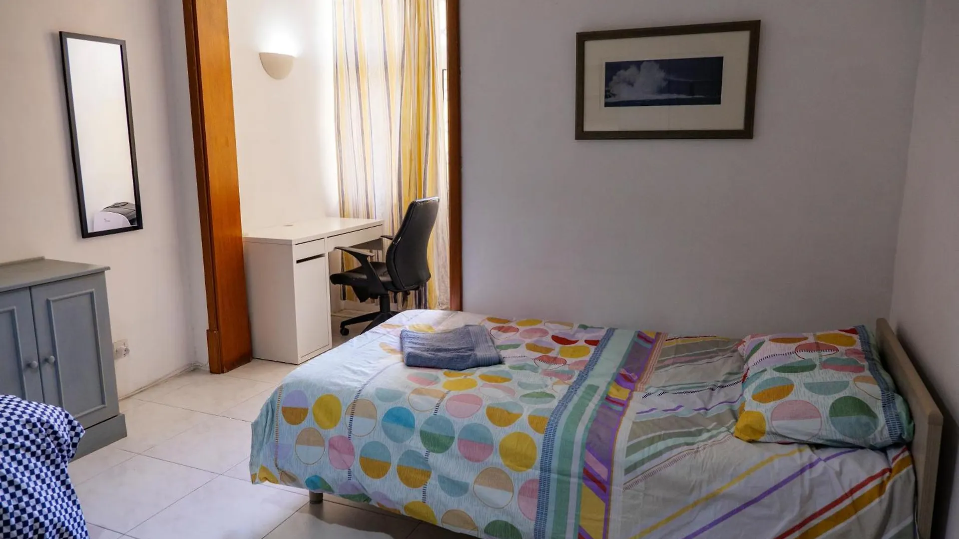 St Julians Balutta Bay Huge Flat! -2Min From Seafront Daire Saint Julian's 0*,  Malta